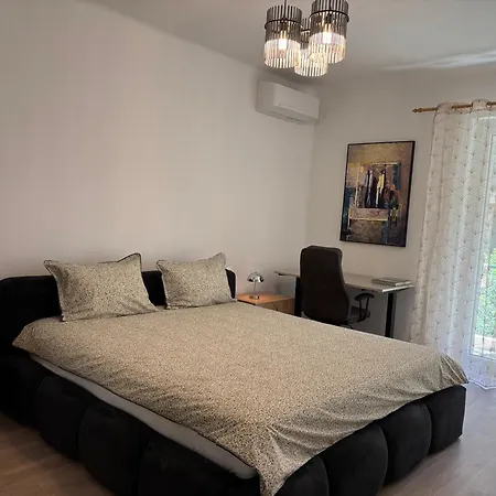 Appartement Mediterranean Terrace-newly Renovated In Center